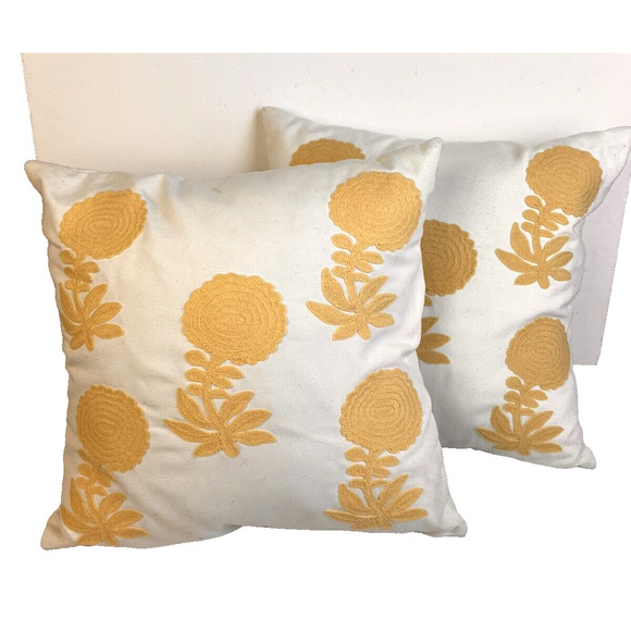 Pottery Barn Other - Pottery Barn Pillows 17" Yellow White Floral Fiber Filled Home Decor Textured